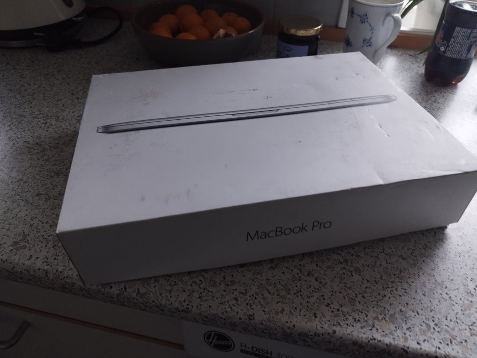 Andet, Mac book pro, God