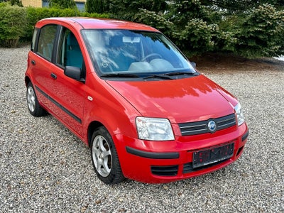 Fiat Panda, Benzin, 2005, km 126000, rød, træk, nysynet, ABS, airbag, 5-dørs, centrallås, startspærr