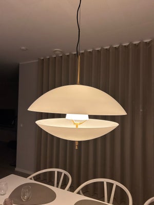Anden arkitekt, Fritz Hansen musling lampe ø55, pendel, Fuldstændig som ny. Købt for under 2 år side