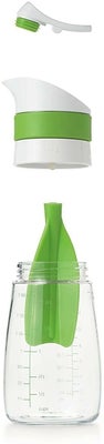 oxo twist & pour salad dressing mixer