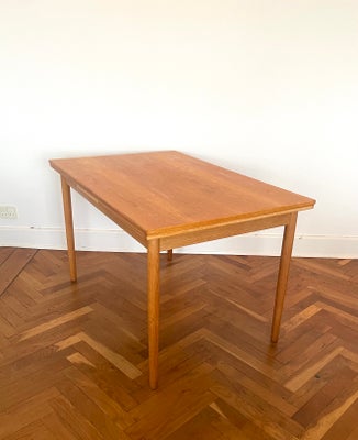 Spisebord, Arkitekttegnet Spisebord med Hollandsk udtræk, 
Spisestuebord i massiv og fineret lys eg 