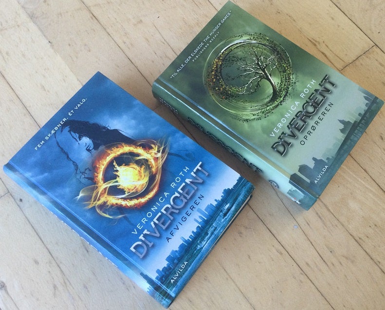 Divergent 1-2, Veronica Roth, genre: science fiction