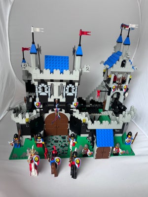 Lego Castle, 6090 Royal Knight's Castle, Kongelig Ridder Borg fra 1995 med brugsanvisning og 11 mini
