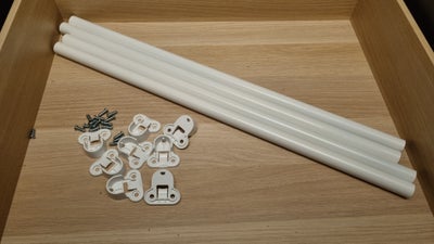 Garderobeskab, Ikea Pax, b: 75 d: 58, 4 hvide Ikea komplement garderobestænger til Pax skabe sælges.