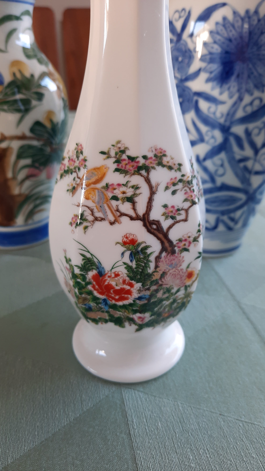 Porcelæn, 3 VASER, JAPANSK OG KINESISK