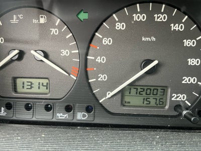 VW Passat, 1,8 CL Variant, Benzin, 1996, km 171000, grønmetal, aircondition, ABS, airbag, 5-dørs, st