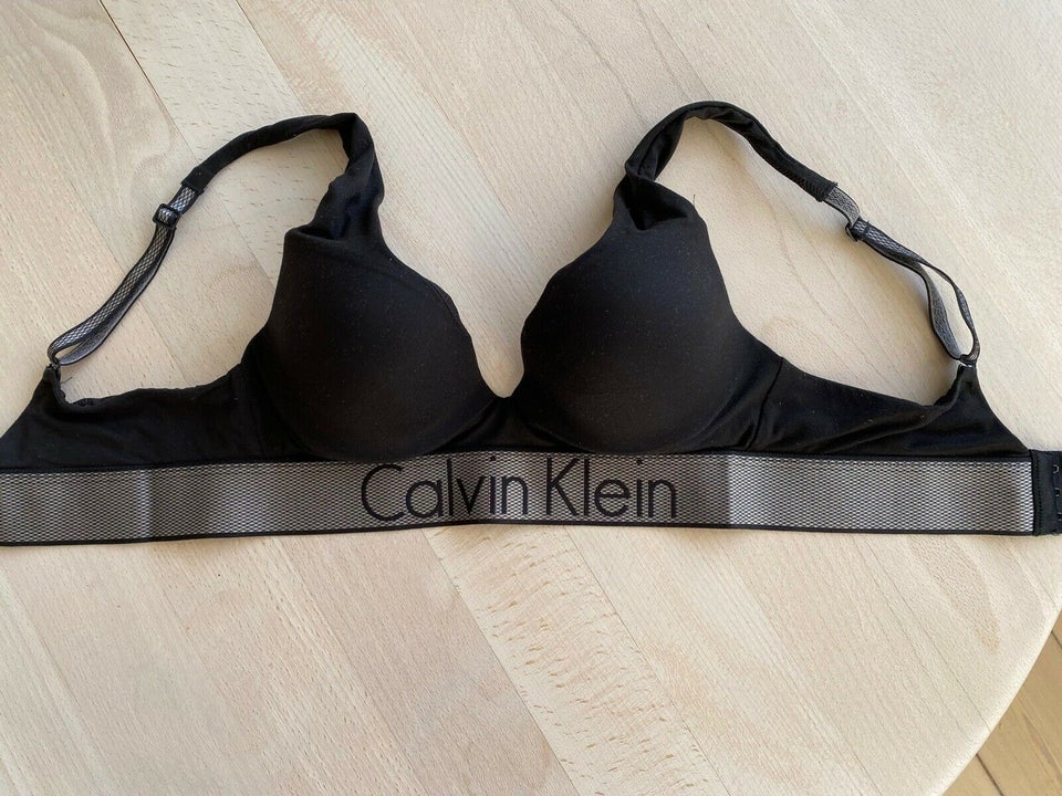 BH, BH, Calvin Klein