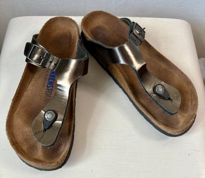 Sandaler, str. 37, Birkenstock,  metallic,  skind,  Næsten som ny, Superflotte sandaler med blød fod