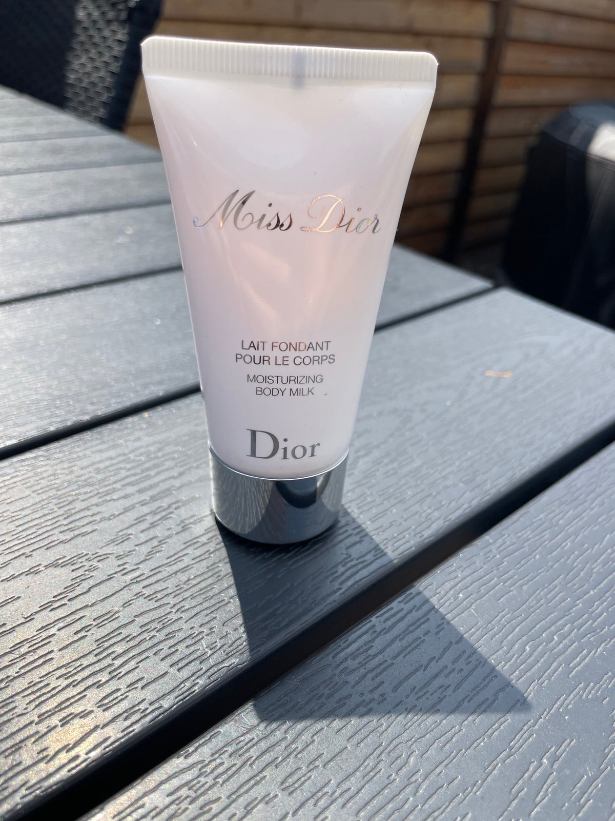 Erobre Hysterisk morsom Sentimental Hudpleje, Miss Dior Body Milk 50 ml, Christian Dior – dba.dk – Køb og Salg  af Nyt og Brugt