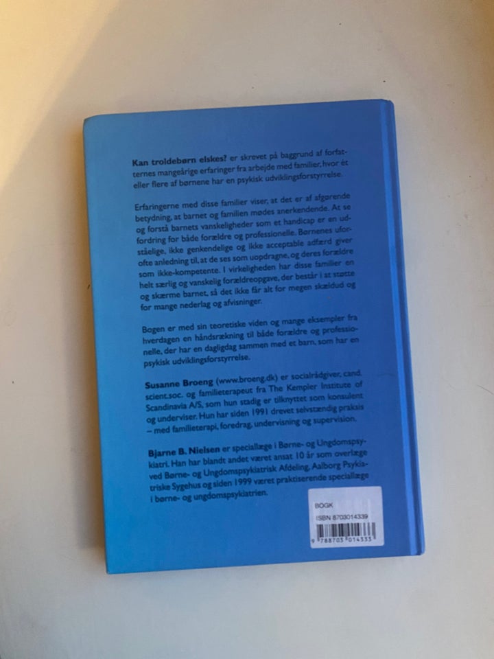 Kan troldebørn elskes?, Susanne Broeng, år 2006