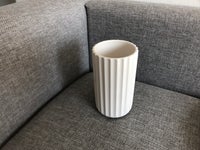 Porcelæn, Lyngby vasen (12 cm), Hilfing Design