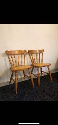 Spisebordsstol, Lakeret bøg, 2 stk pindestole - tremmestole intakte og i god stand. 

1 stk. 200,-
2