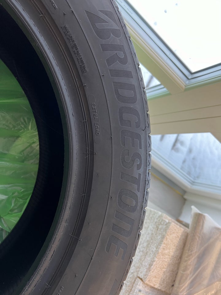 Sommerdæk, Bridgestone, 255 / 55 / R19