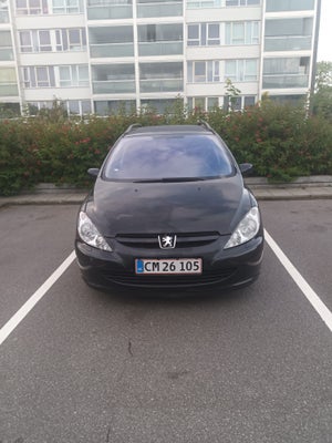 Peugeot 307, Benzin, 2005, km 300000, sort, træk, ABS, airbag, 5-dørs, st. car., Fin håndværker bil
