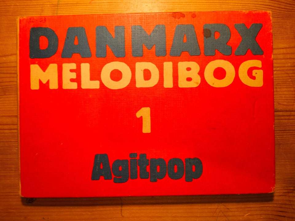Danmarx melodibog 1, Agitpop, emne: musik