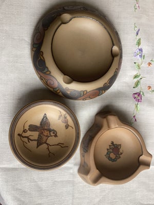Keramik, Hjorth, Hjorth askebæger prisen er stykket 
