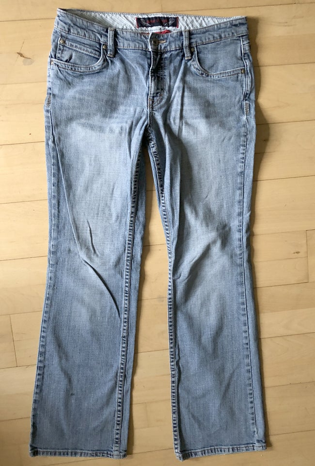 Jeans, Esprit, str. 33