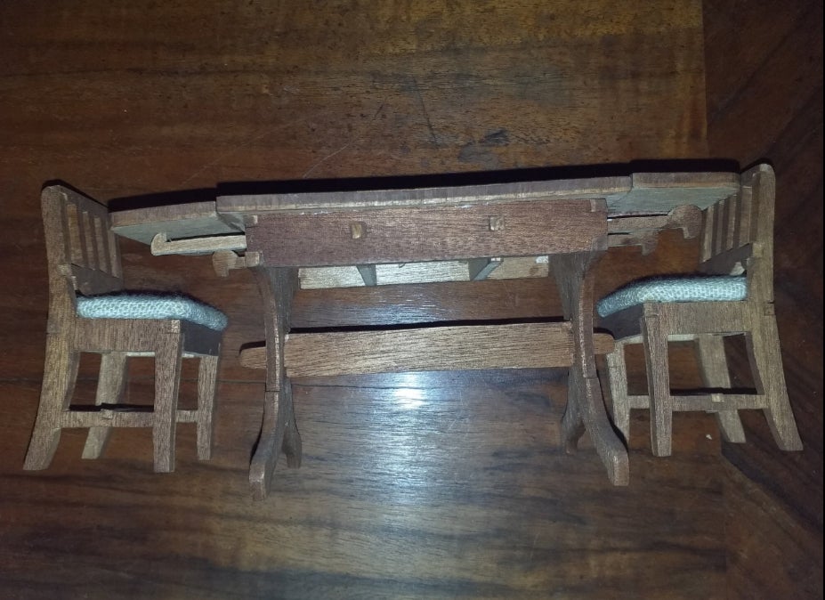 Dukkehus-møbler, Miniature 1:12 spisestue møbler