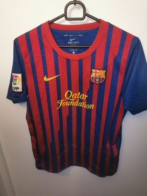 Fodboldtrøje, Fc Barcelona trøje, Nike, str. 170 cm xs, Flot stand med kun få brugs tegn og kommer f