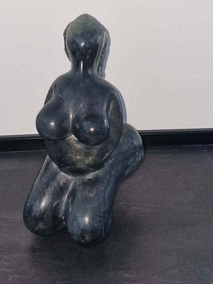 Figur, Vein blue stone