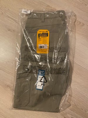 Bukser,  Carhartt, str. 32, Beige, Ubrugt, Carhartt Cargo Bukser i Beige
Str 32/32
Helt nye, aldrig 