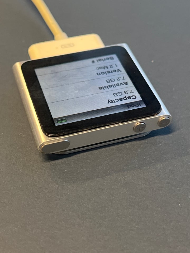 iPod, Nano 6th generation, 8 GB