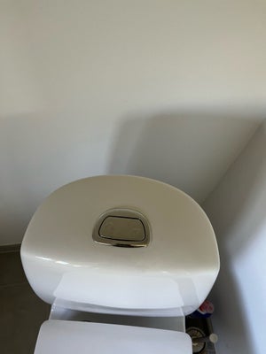 Toilet, Ifø sign, Ifø sign toilet, 3 år gammelt, incl pressalit softclose sæde. Skal selv nedtages o