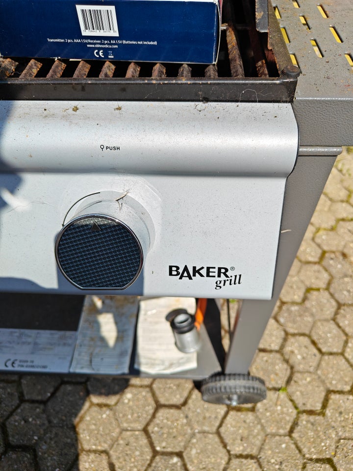 Gasgrill, Baker gril