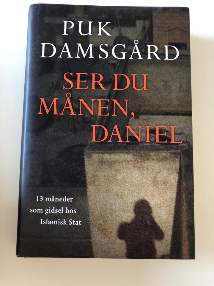 Ser du månen, Daniel, Puk Damsgård