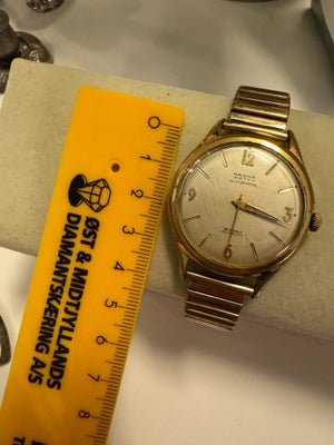 Herreur, andet mærke, Magna Watch Automatic herreur fra 1960erne eller unisex. Super fint og velhold