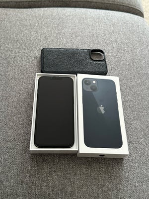 iPhone 13, 256 GB, sort, SUPERFIN iPhone 13 256 GB i sort farve sælges!. Telefonen er i fin stand, i