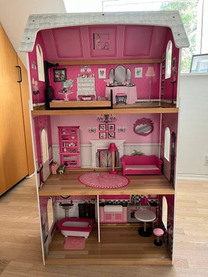 Dukkehus, Kidskraft, Dukkehus som er perfekt til Barbie dukker sælges. Tilbehør medfølger

Fin stand