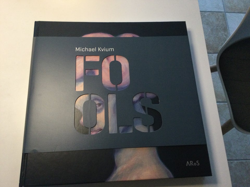 Kunstbog, Michael Kvium, motiv: Fools