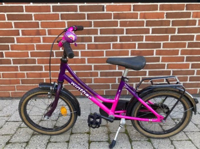 Pigecykel, classic cykel, Winther, 3,5-6 år 
Har en styre Pind som medfølger 

Brugt men i okay stan