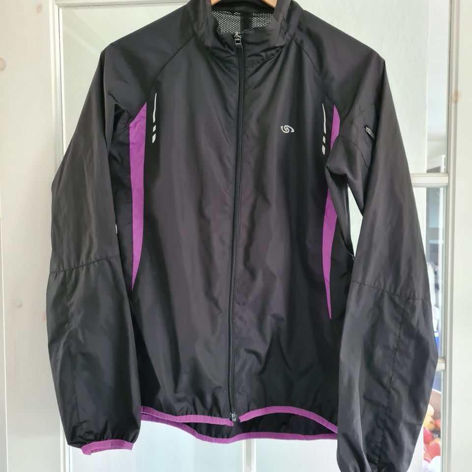 Windbreaker, str. 38, S