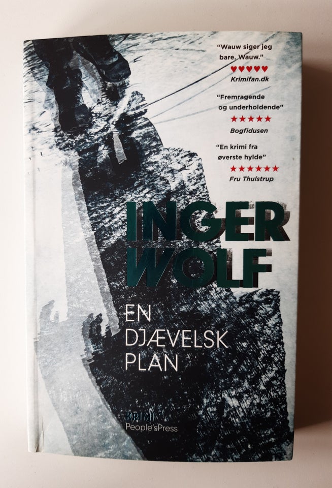 En djævelsk plan, Inger Wolf, genre: krimi og spænding