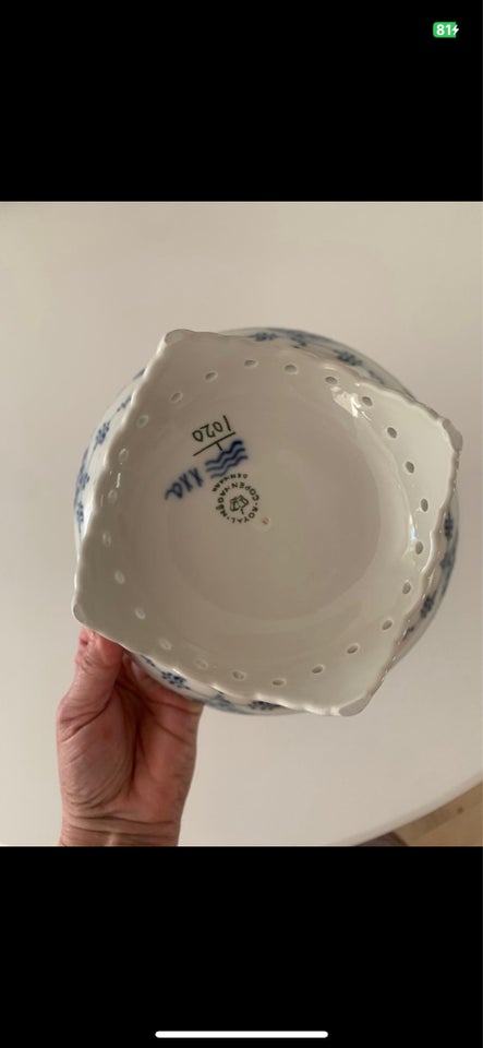 Porcelæn, Antik Royal Copenhagen opsats på fod, Royal