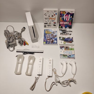 Nintendo Wii, God, Nintendo Wii inkl 2 sæt controller 

Det hele er testet og virker 

Kan afhentes 