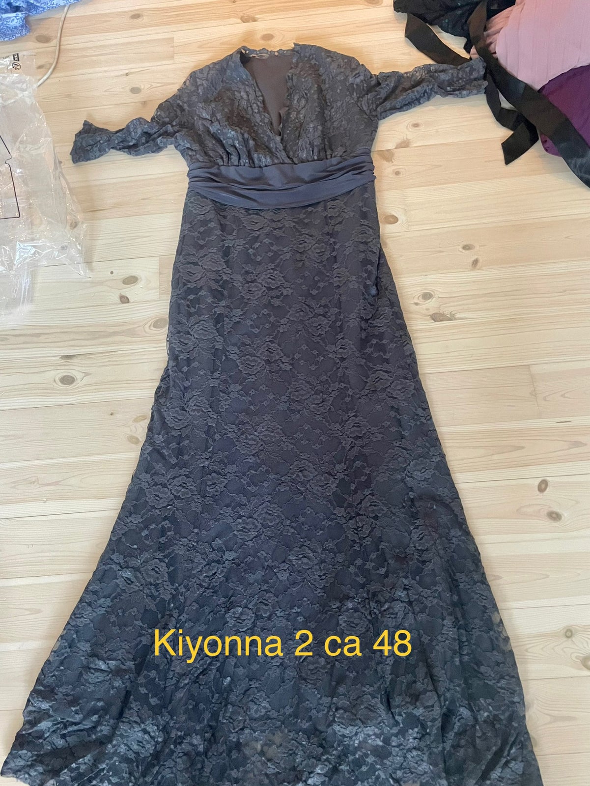 Festkjole, Kiyonna m.fl, str. findes i flere str. – – Køb Salg af Nyt og Brugt