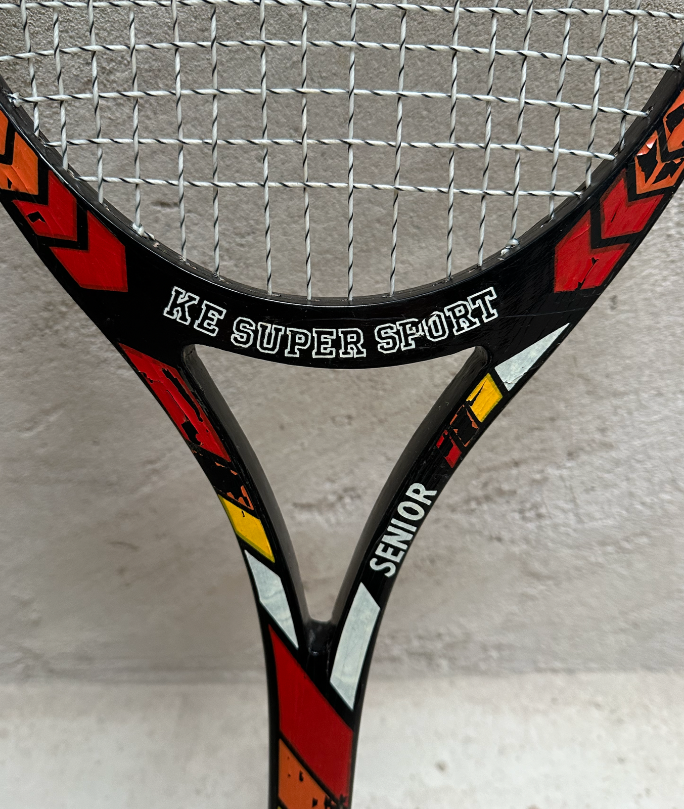 Tennisketsjer, KE Super Sport