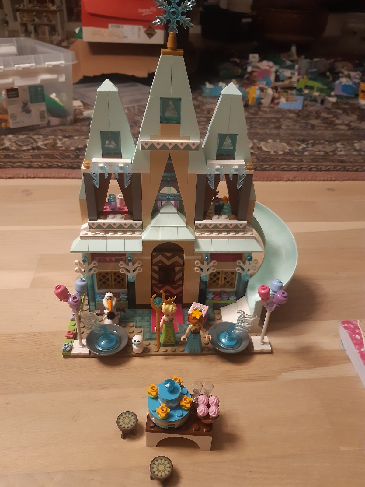 Lego andet, 41068 Fest på Arendal slot, Disney Princess dba.dk – Køb og Salg af Nyt og Brugt