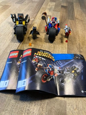 Lego Super heroes, Gotham City Cycle Chase
I pæn stand. 
Komplet – men uden æske
Byggevejledninger m
