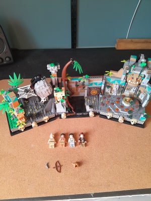 Lego Indiana Jones, 77015, LEGO Indiana Jones 'Raiders of the lost ark' - Den gyldne afguds tempel -
