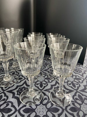 Glas, Franske vinglas, France Luminarc, Fine franske vinglas fra Luminarc. Glassene er også kendt so