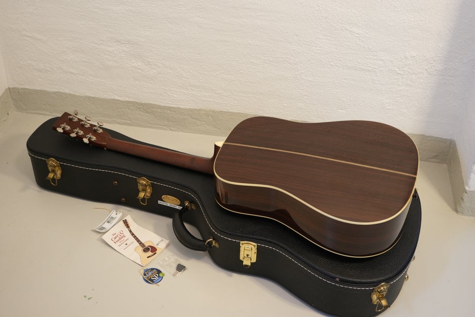 Western, Martin HD28V