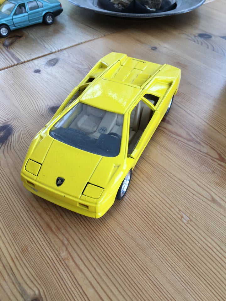Modelbil, SunnySide Lamborghini Diablo, skala 1:24