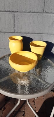 Keramik, Krukker, Ukendt, Lille vase:16 cm i diameter og 17 cm høj 
Mellem vase:12.5 cm I diameter o
