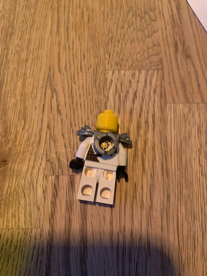 Lego Ninjago, Zane minifigures