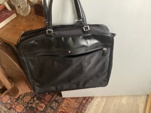 champignon redaktionelle Peer Find Rejse i Kufferter, rejsetasker og rygsække - Weekendtaske - Køb brugt  på DBA
