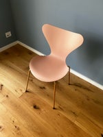 Spisebordsstol, Arne Jacobsen 7’er